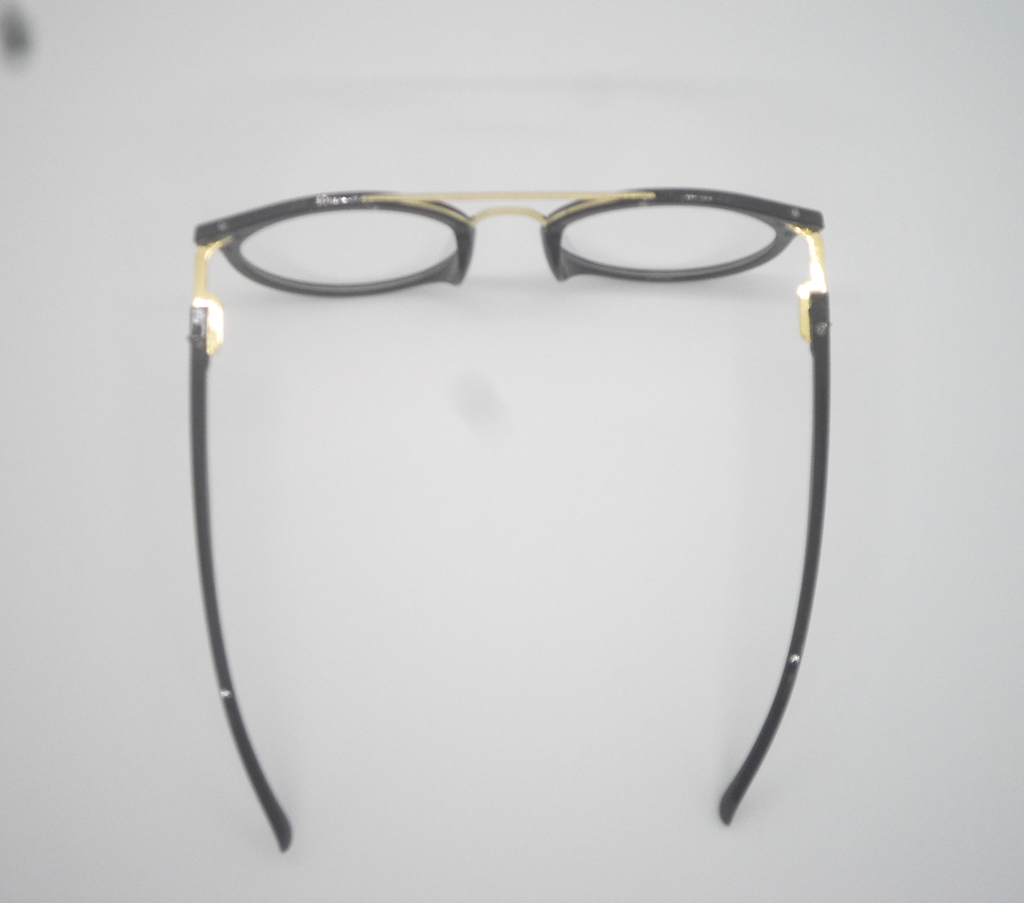 Lentes de monturas redondos